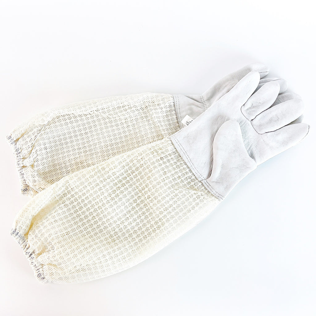 anti-bee gloves with breathable mesh